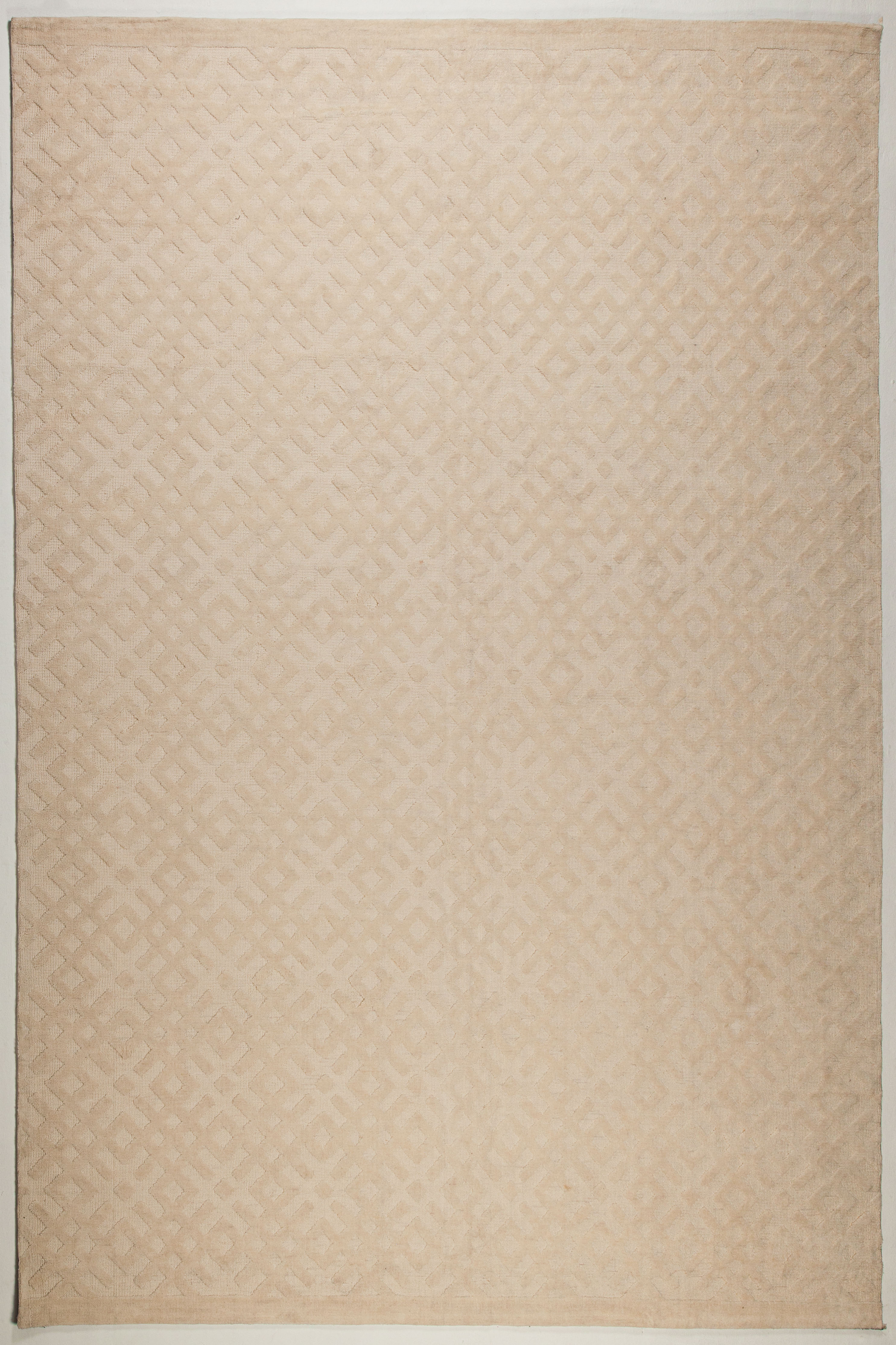 Carpet Code : CALLA-01 Color IVORY - Zennova Carpet