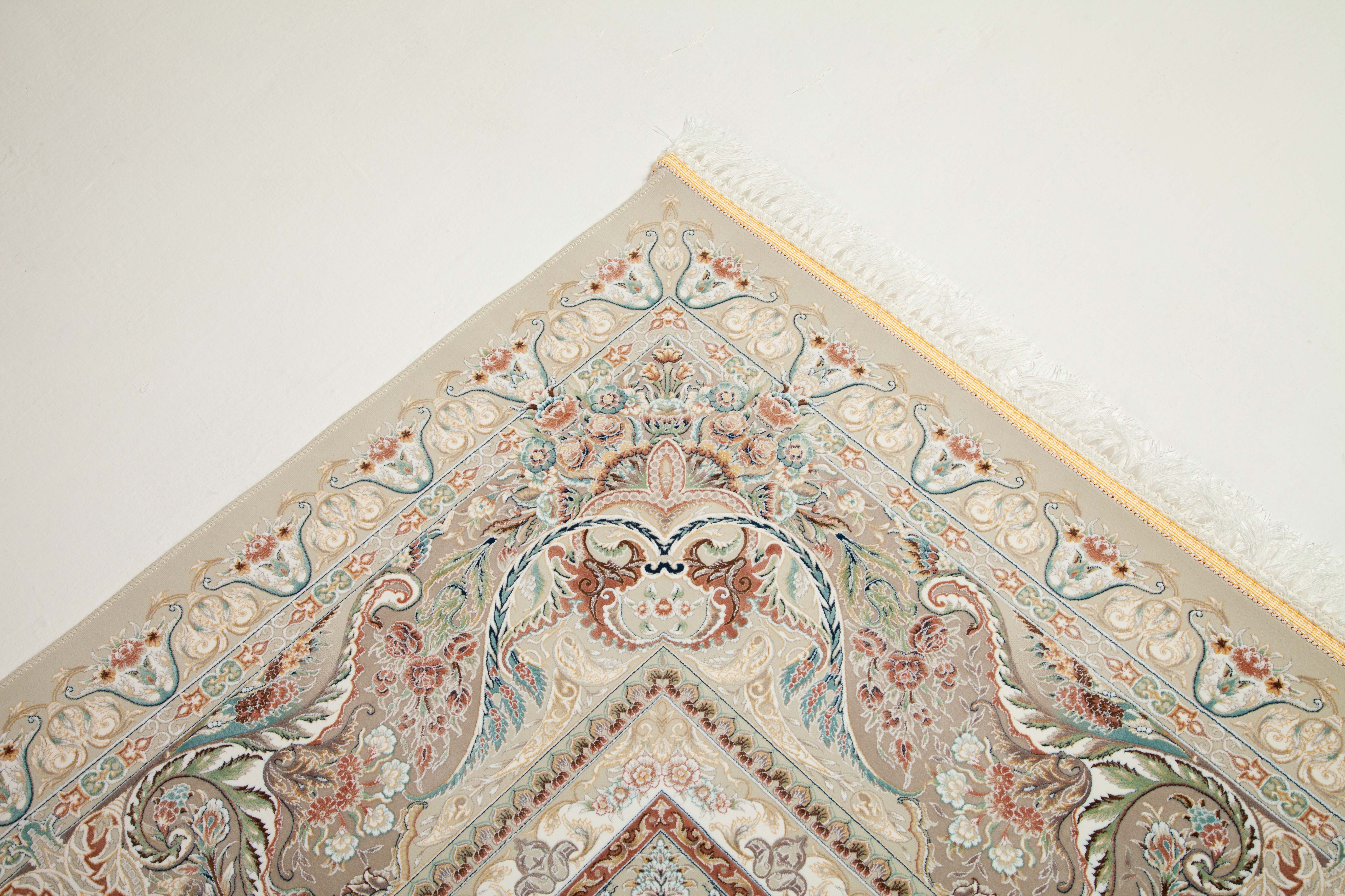 Carpet Code : G248 Color CREAM - Zennova Carpet