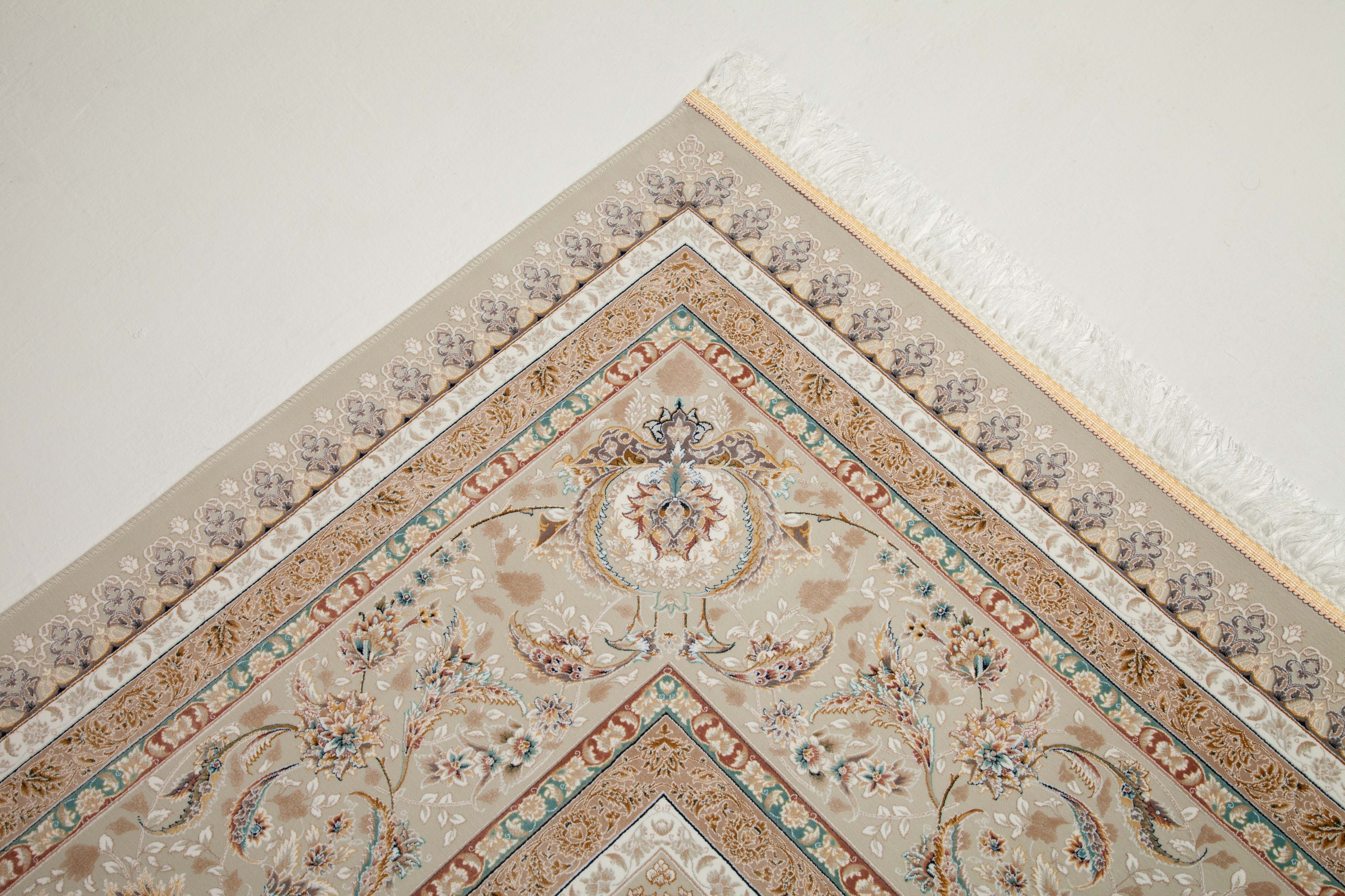 Carpet Code : G271 Color Cream - Zennova Carpet